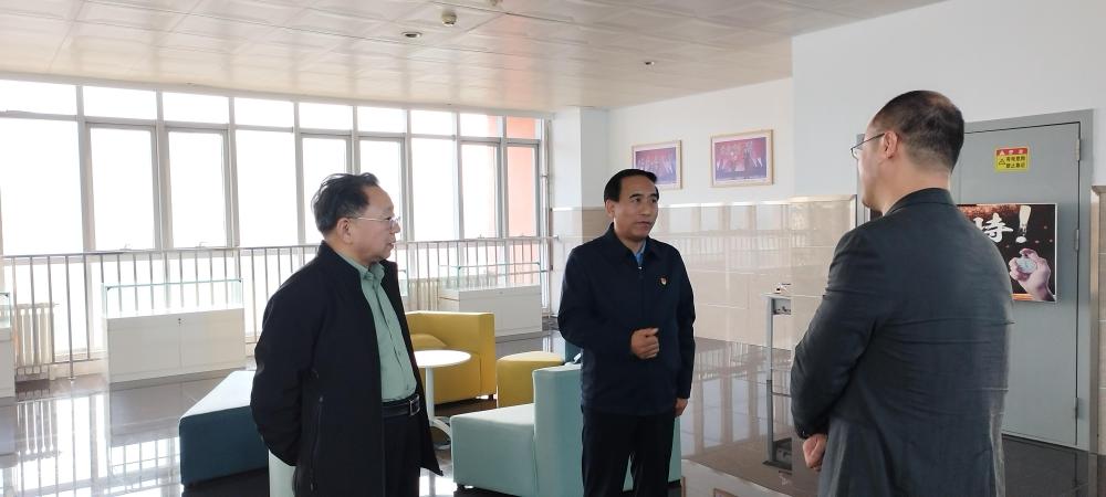 以评促建 赵红星书记到马克思主义学院现场办公